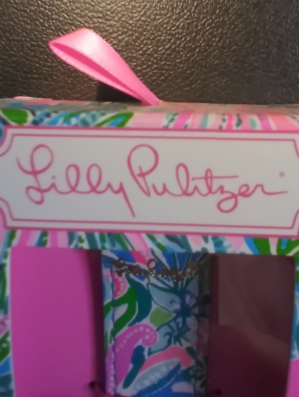 NWT Lilly Pulitzer Leather Apple Watch Band in Pink, Blue & Green Floral - Picture 5 of 5